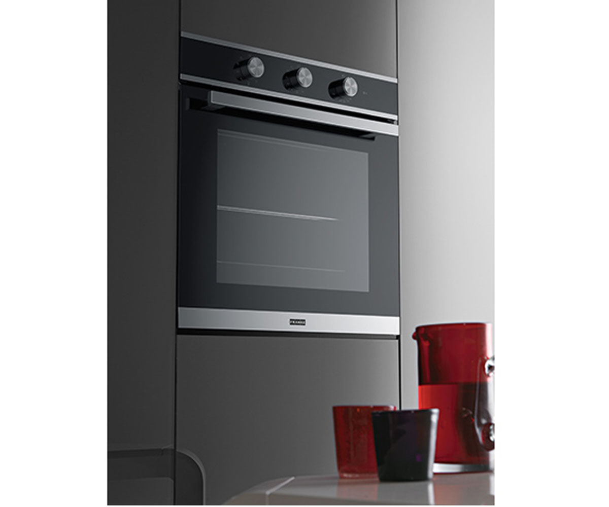 Духовой шкаф 71 литр  SMART FSM 82 H XS 116.0605.987:Фото 2
