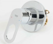 Змішувач для душу GROHE BAU LOOP 29042000