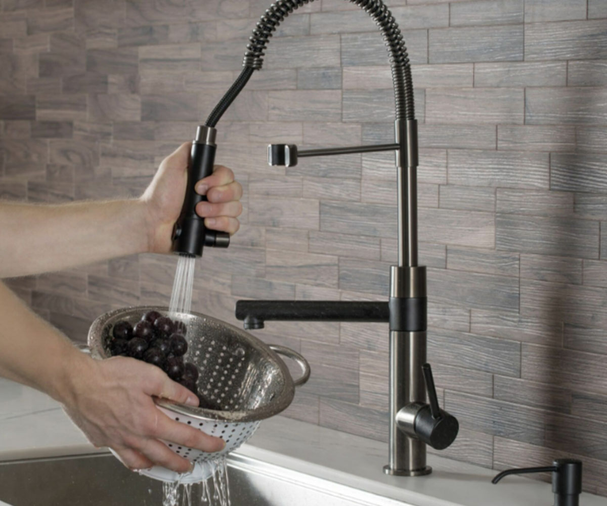 Кухонный смеситель  ARTEC PRO KPF-1603MBSB:Фото 2